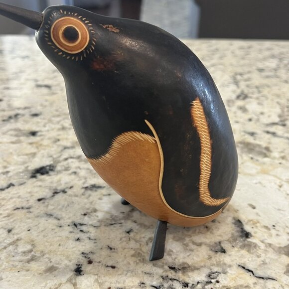 Bertha Medina Bird Gourd Peruvian Signed Hand Carved Folk Art Made in Peru - Picture 5 of 17